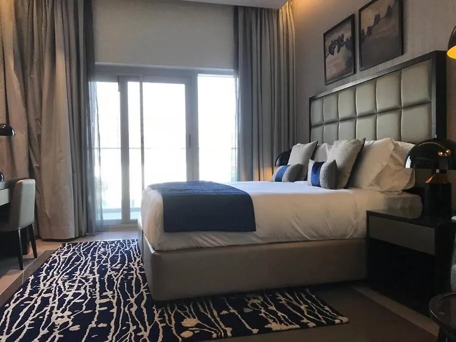 Chic Studio Prime Location Dubai - Ezytrac Vacation Homes 0*,  ОАЭ